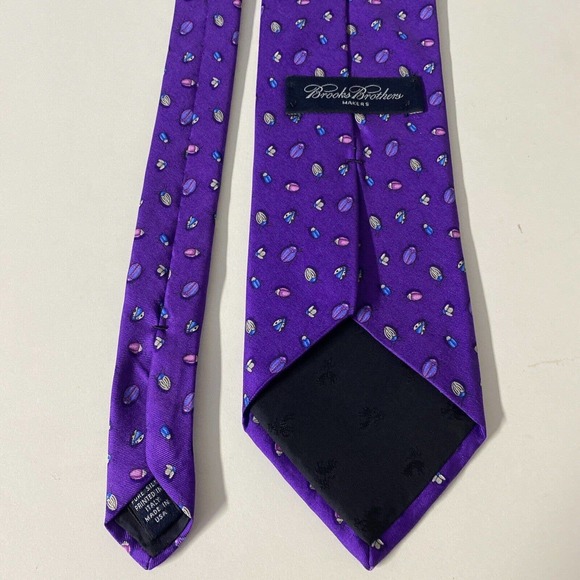 Brooks Brothers Makers Purple Beetle Lady Bug Tie Necktie Silk 58" 4" - Picture 4 of 6